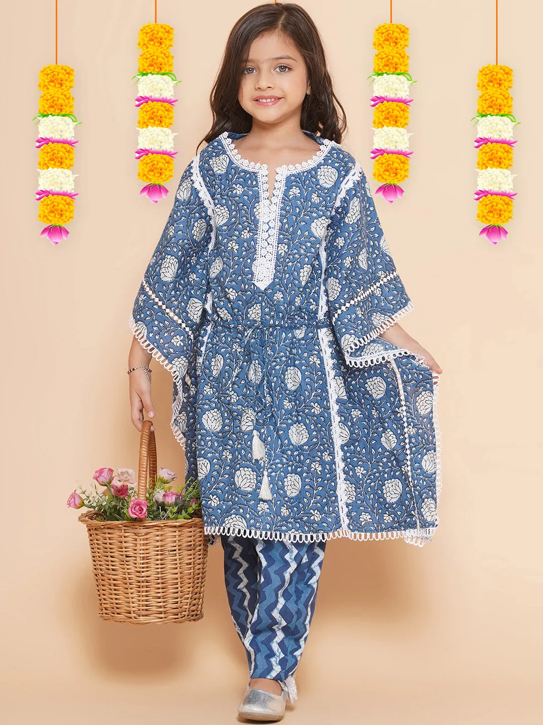 Girl's Printed V- Neck Kaftan Kurta With Palazzos - Bitiya By Bhama