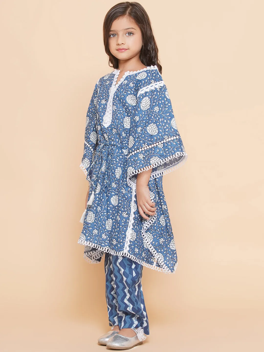 Girl's Printed V- Neck Kaftan Kurta With Palazzos - Bitiya By Bhama