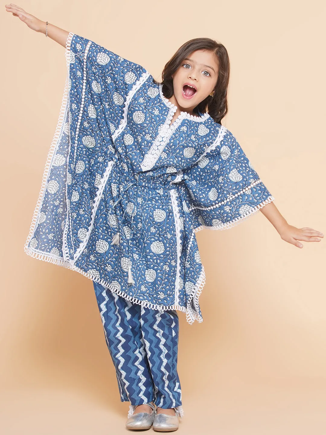 Girl's Printed V- Neck Kaftan Kurta With Palazzos - Bitiya By Bhama