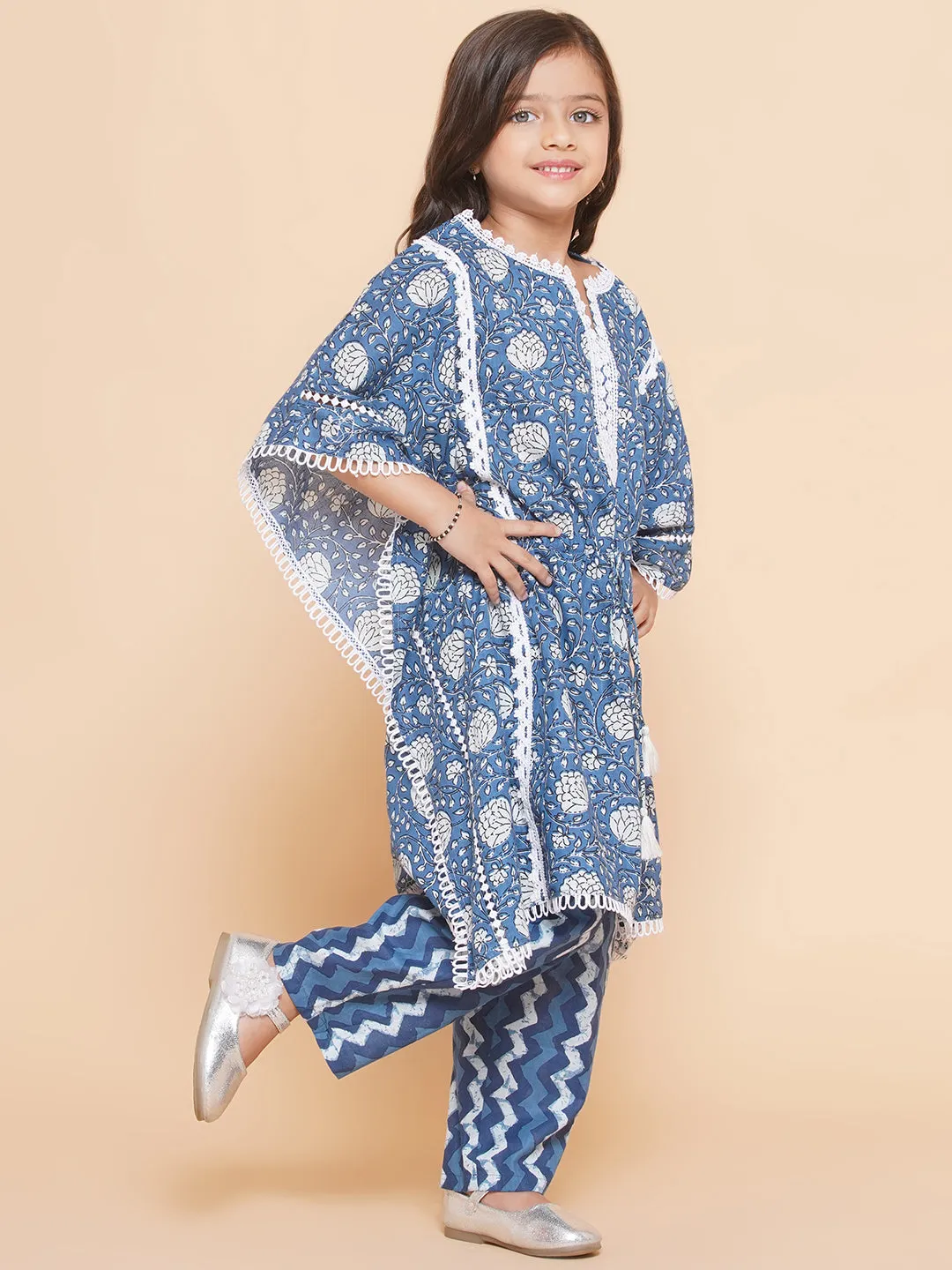 Girl's Printed V- Neck Kaftan Kurta With Palazzos - Bitiya By Bhama