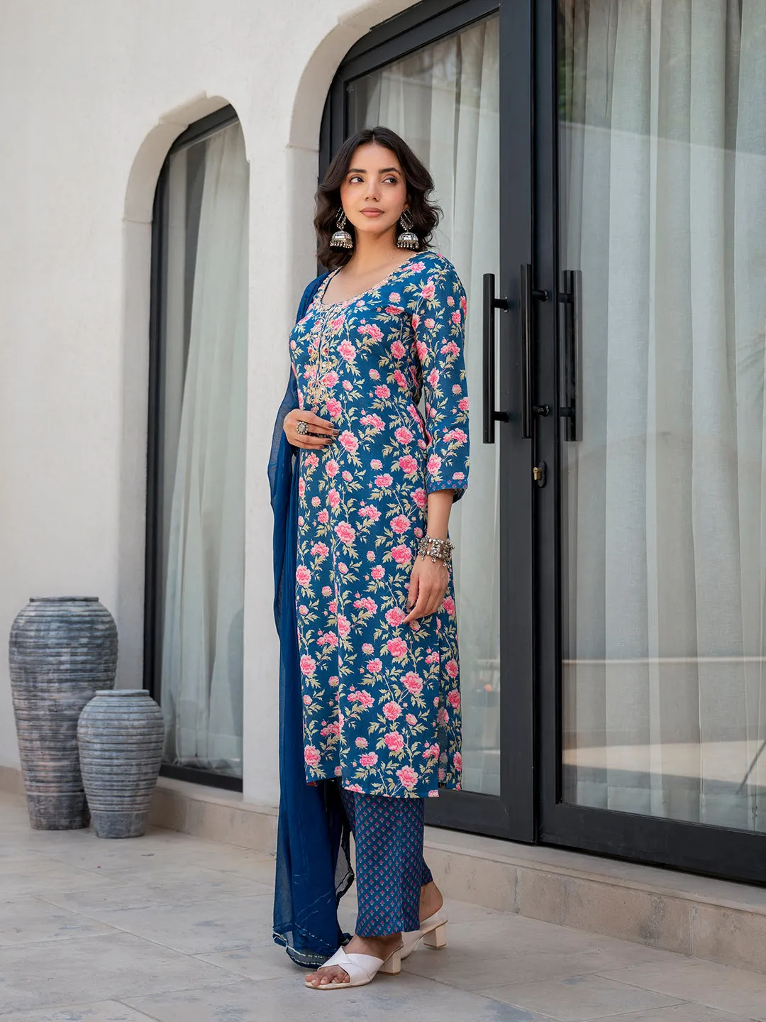 Jashvi Blue Embroidered Floral Print Muslin Kurta Set