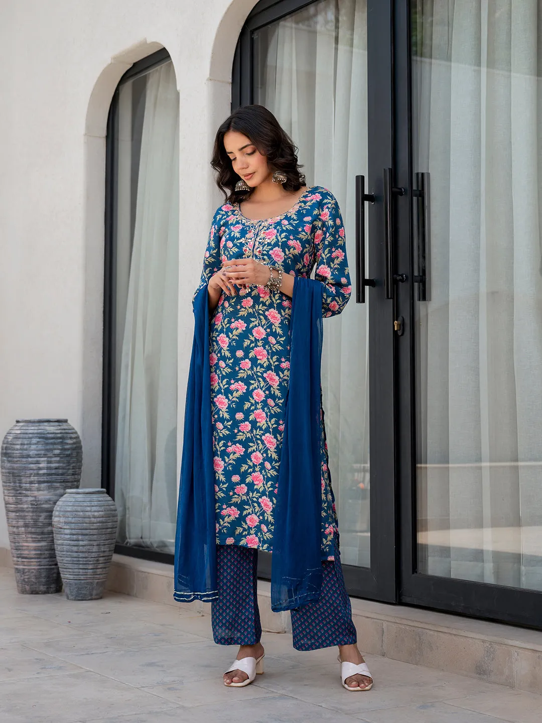 Jashvi Blue Embroidered Floral Print Muslin Kurta Set