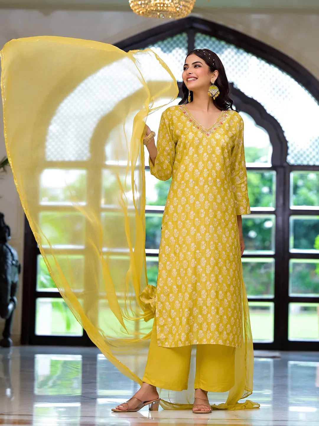 Jashvi Yellow Printed Muslin Straight Kurta & Trouser with Dupatta