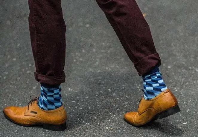 New Stylish Plaid Socks For Men