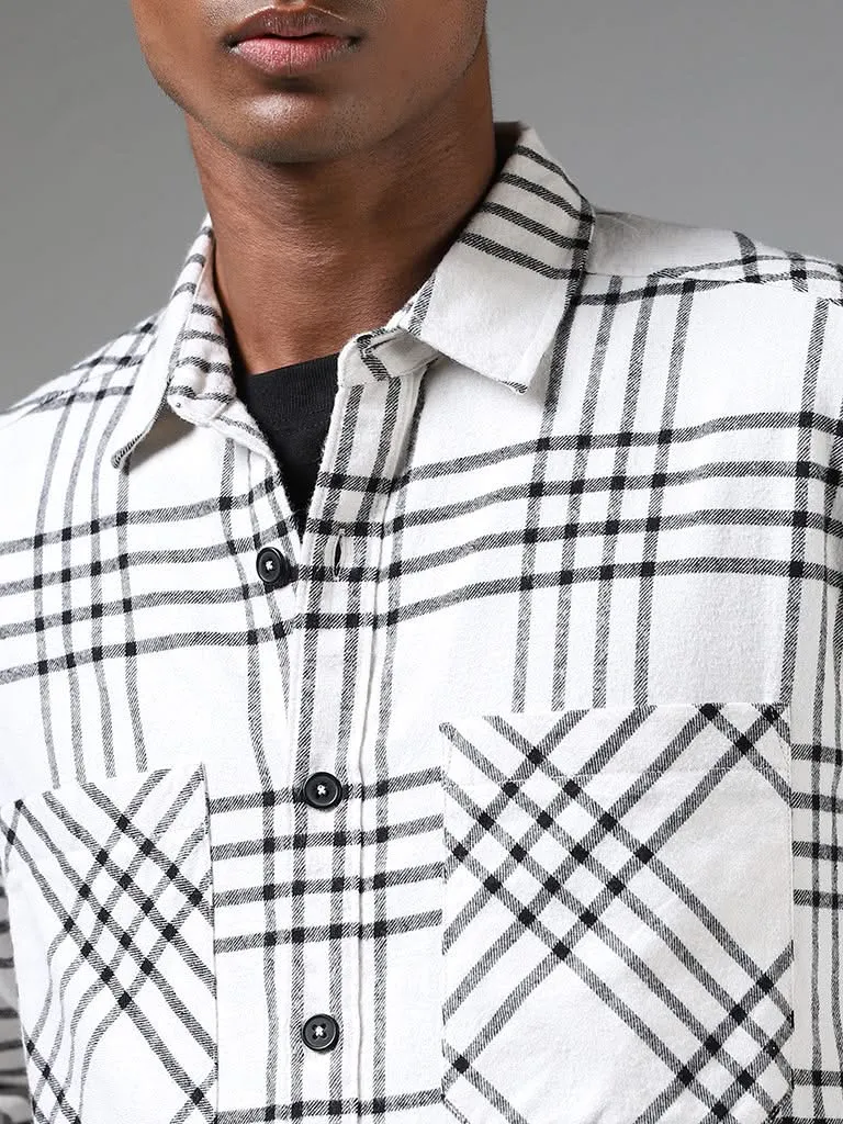 Nuon White Checked Relaxed-Fit Shirt