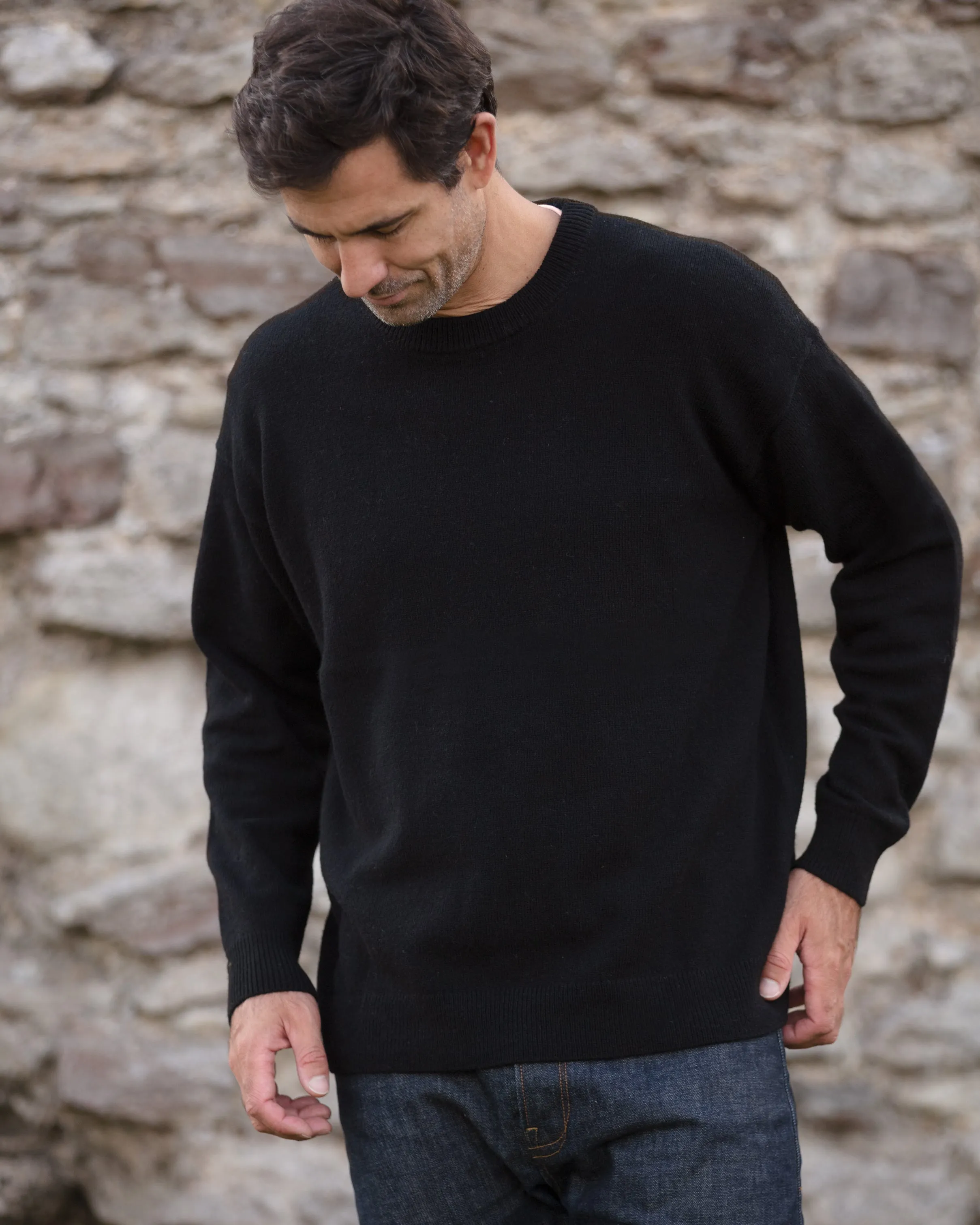 Oversized Crew Neck Jumper - Black