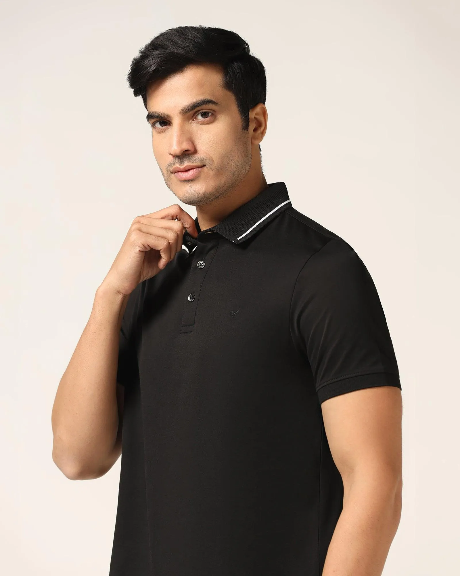 Polo Black Solid T-Shirt - Peter