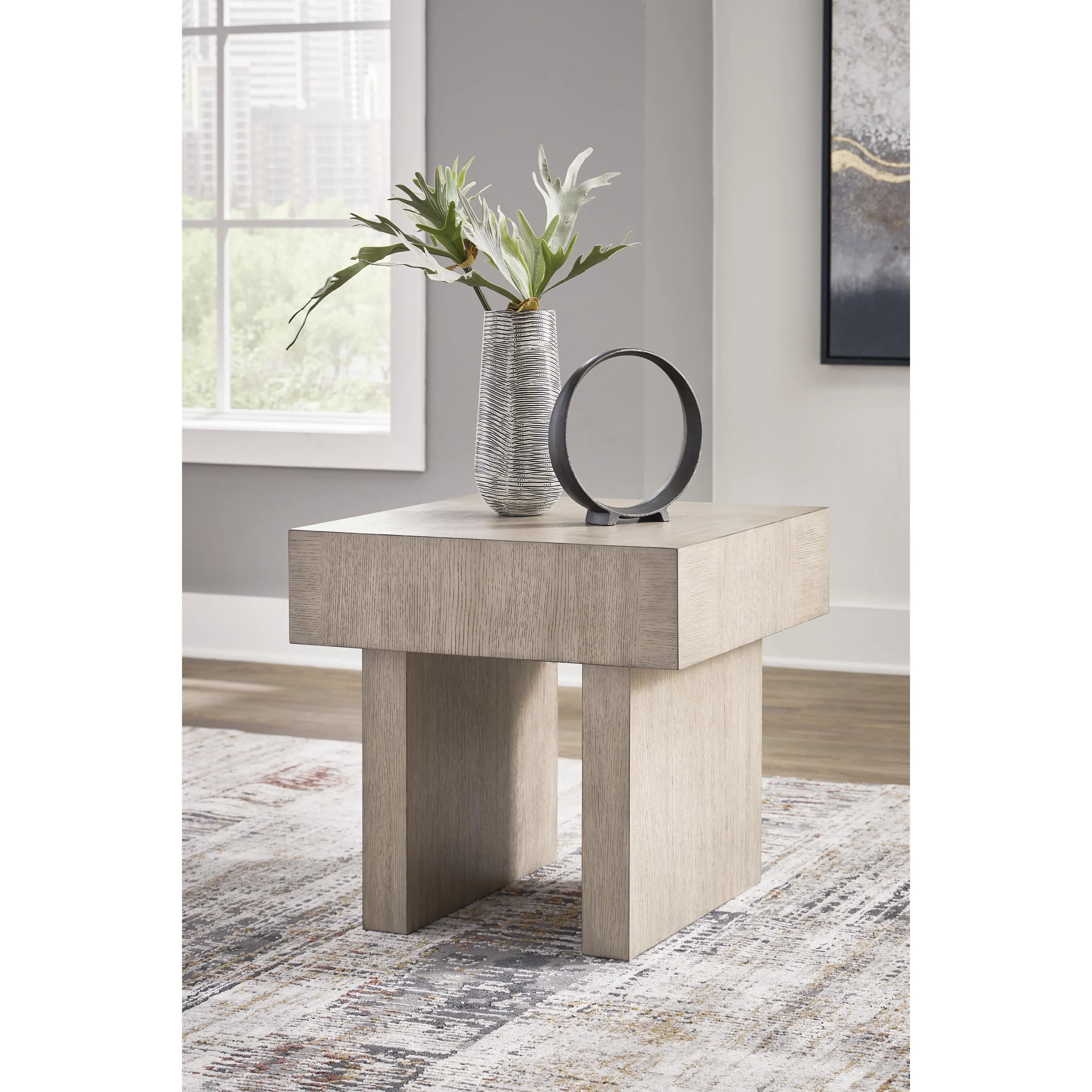 Signature Design by Ashley Jorlaina End Table T922-2