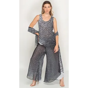 Sleeve Less Ball Printed Black and White Reversible Pant Set For Women