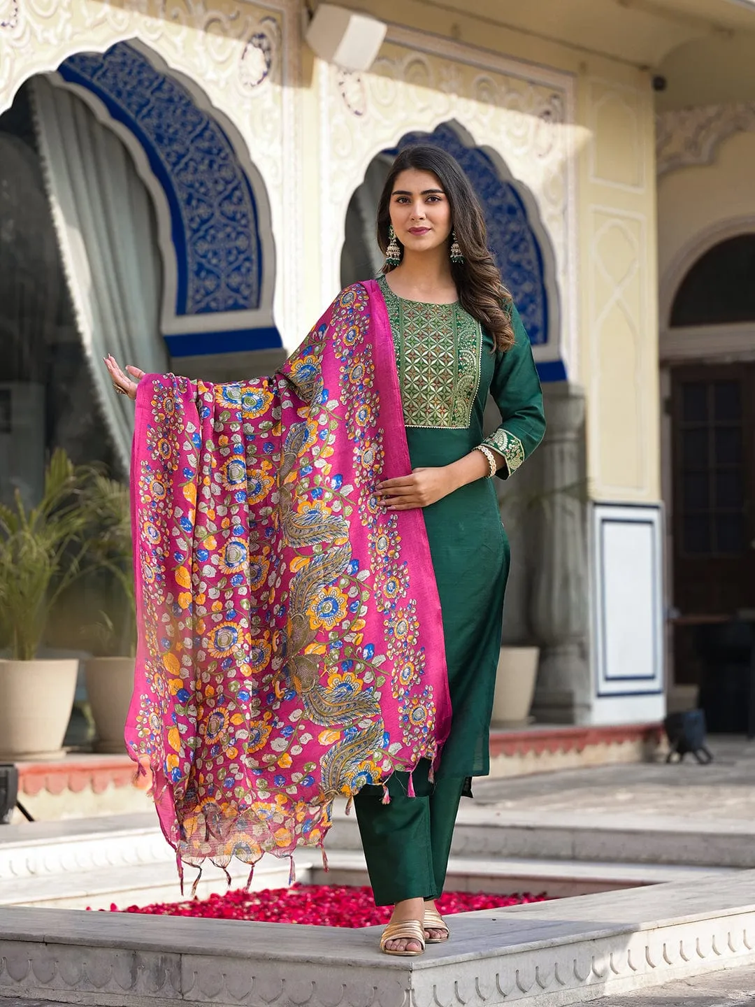 Varanga Women Green straight kurta, embellished at yoke with three quarter sleeves paired with tonal bottom and contrast printed bhagalpuri dupatta