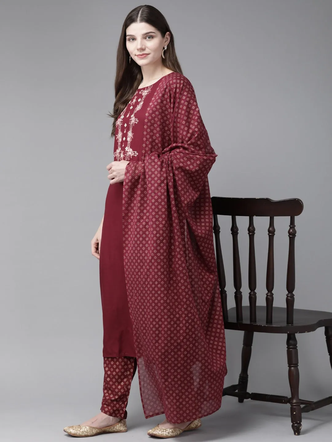 Women Maroon Embroidered Dupatta Set